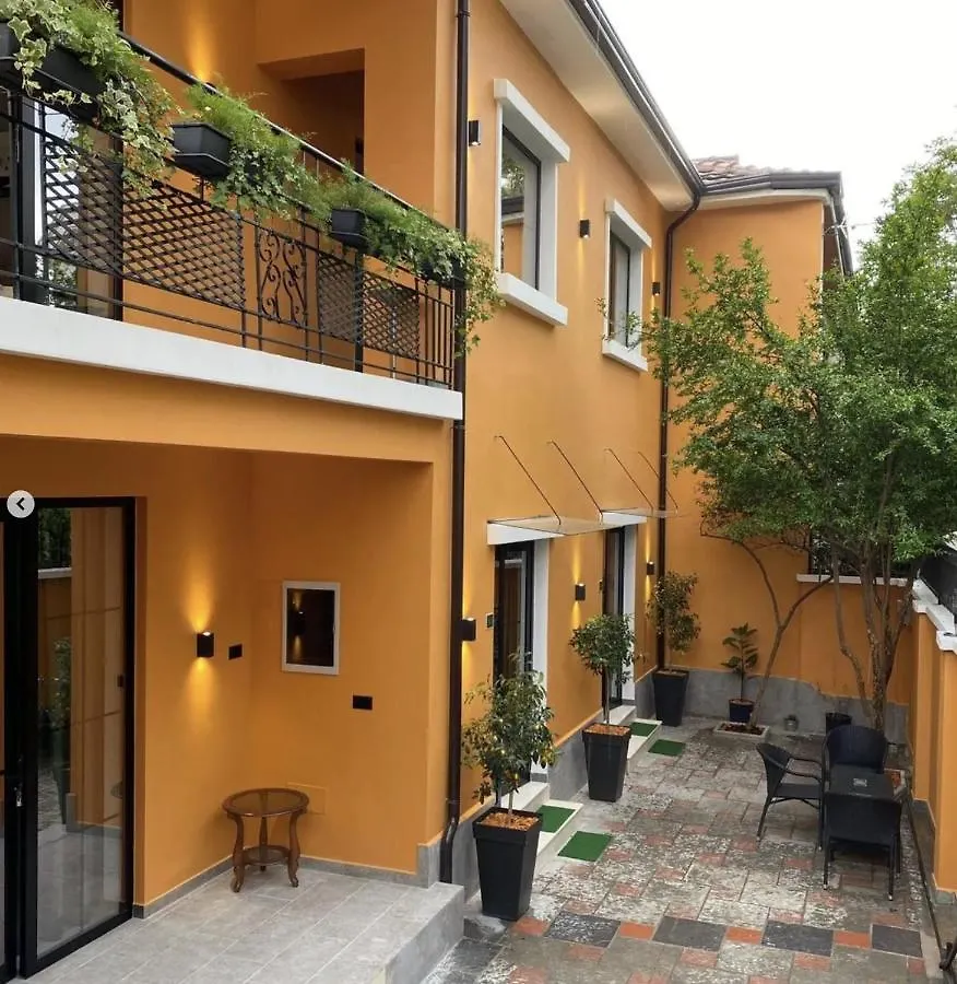 Vila Jasmine Tiran